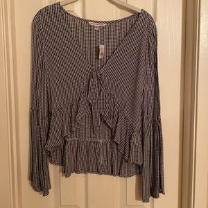 NWT - AMERICAN EAGLE TOP (navy & white gingham)